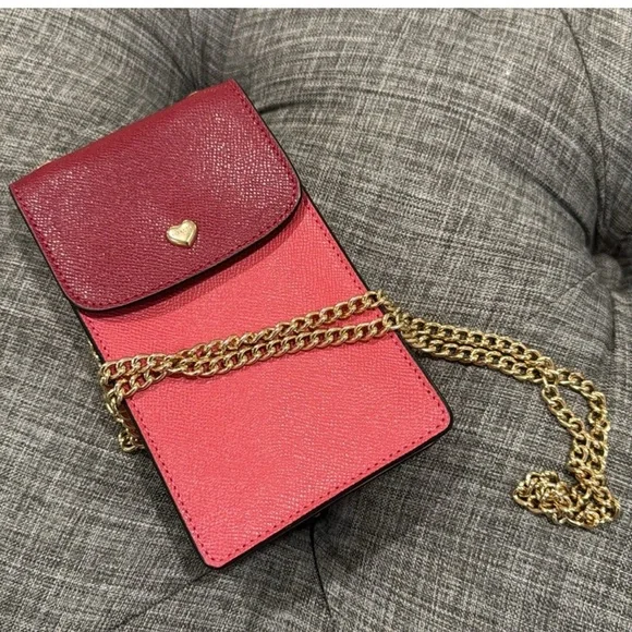 Coach Red Crossbody Bag with Gold Chain Strap. - Picture 3 of 8